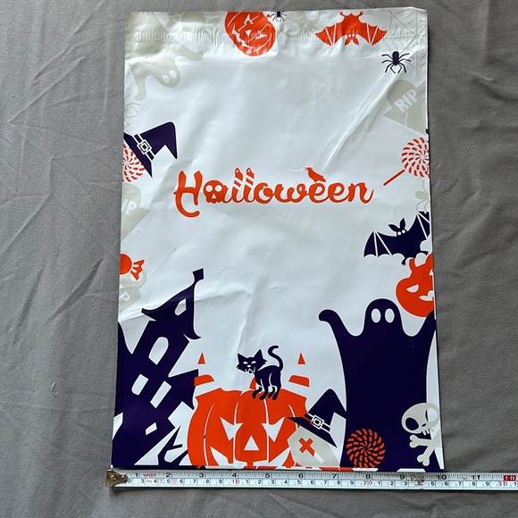 Halloween poly mailers bundle of 15 - plus mystery thank you cards & stickers - Picture 4 of 8